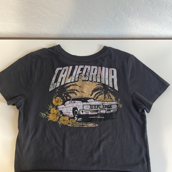 Shirt - Picture 2 of 2